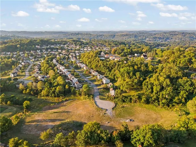 $165,000 | 2220 Watchfield Drive, South Park, PA 15129