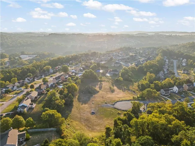 $165,000 | 2220 Watchfield Drive, South Park, PA 15129