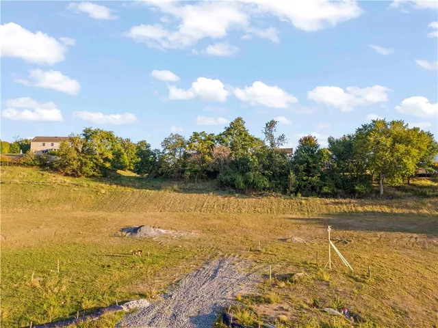 $165,000 | 2220 Watchfield Drive, South Park, PA 15129