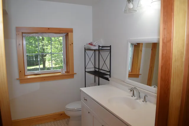 $2,400 | 46 Little River Road, Kingston, NH 03848