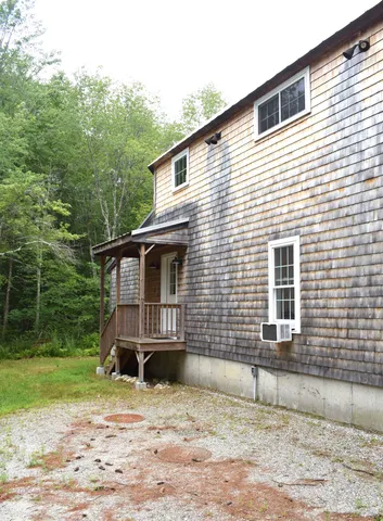 $2,400 | 46 Little River Road, Kingston, NH 03848
