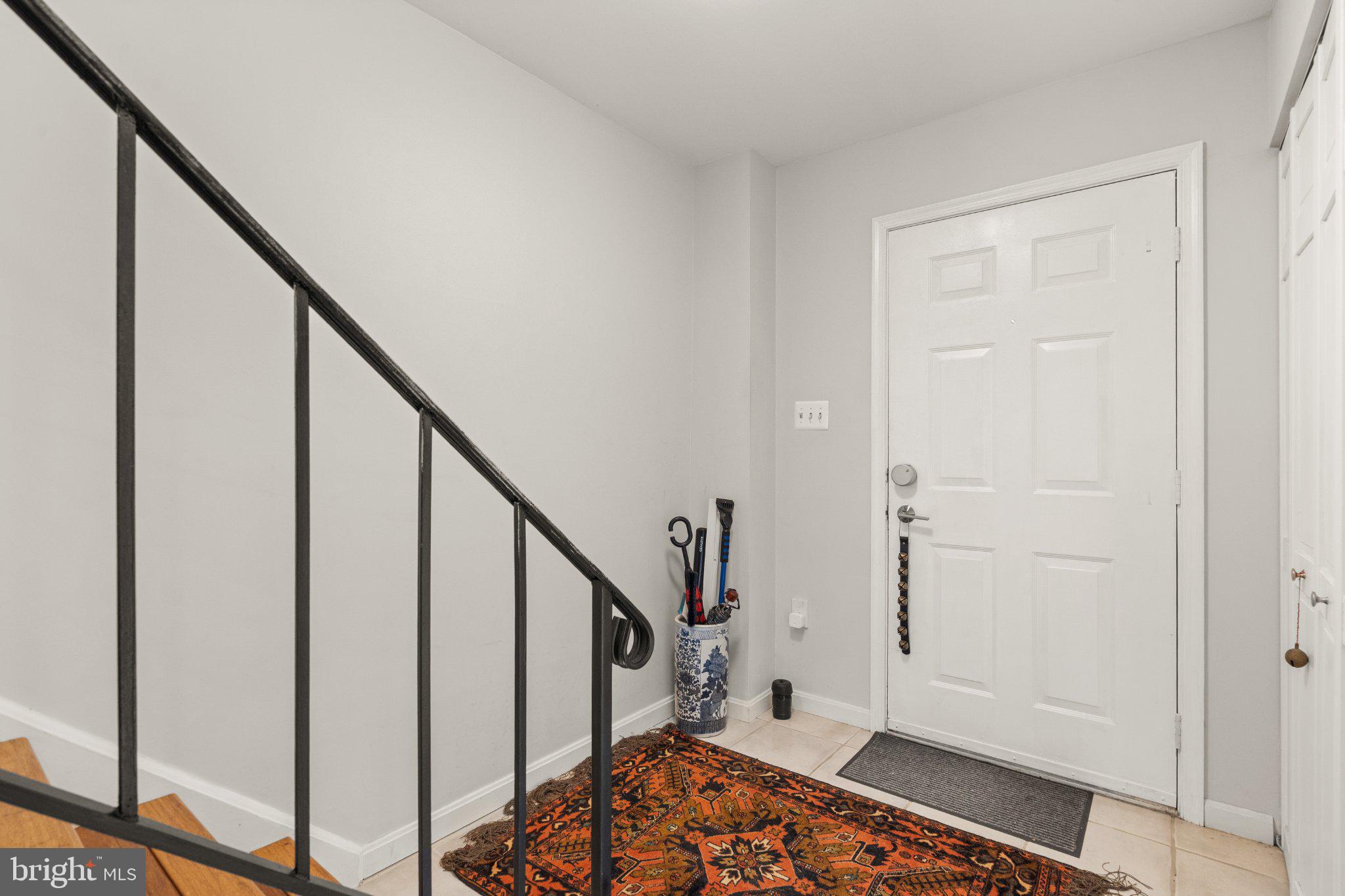 905 South Rolfe Street, Unit 2 Arlington, VA 22204 - Photo 6 of 55 Gallery Image 6