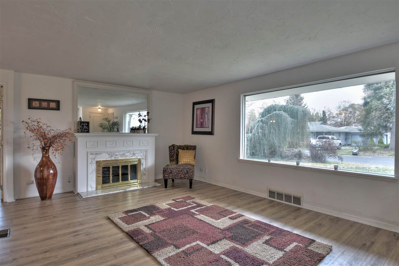 2803 North Stout Road Spokane Valley, WA 99206 - Photo 5 of 20
