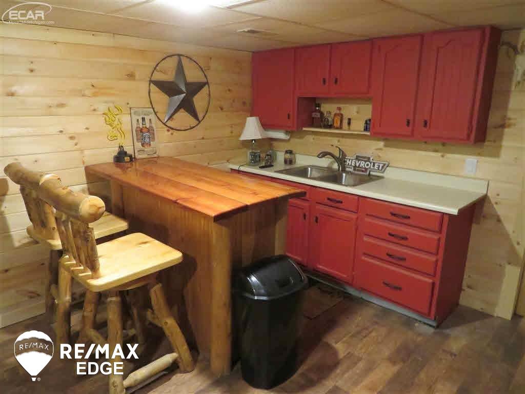 11380 West Frances Road Flushing, MI 48433 - Photo 16 of 47 Gallery Image 16