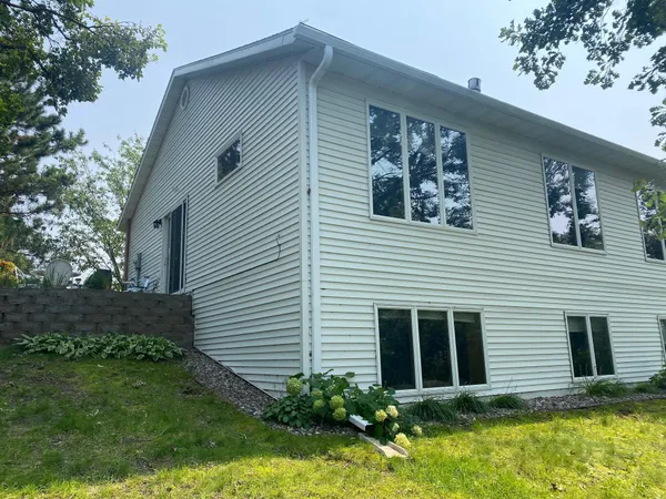 $344,900 | 317 Rako Street Southeast, Bemidji, MN 56601