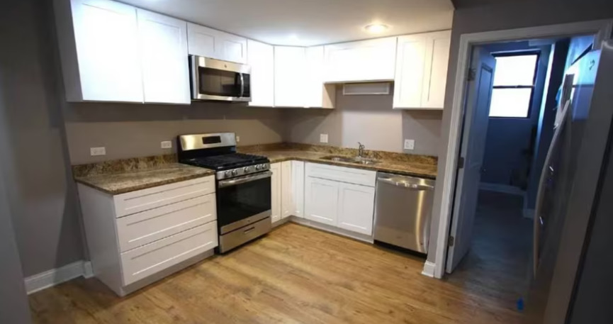 1120 West Addison Street, Unit 1 Chicago, IL 60613 - Photo 2 of 6