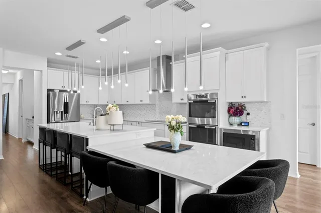 $1,100,000 | 10710 Foxtail Pasture Way, Tampa, FL 33647