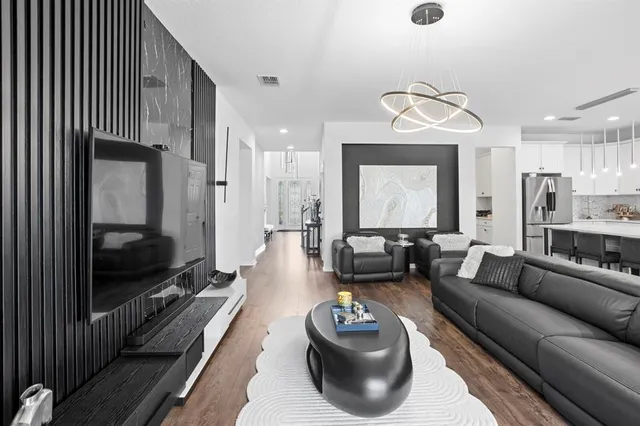 $1,100,000 | 10710 Foxtail Pasture Way, Tampa, FL 33647