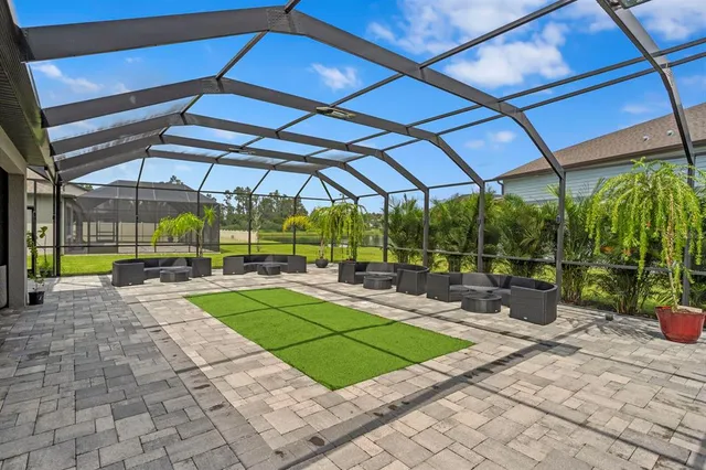 $1,100,000 | 10710 Foxtail Pasture Way, Tampa, FL 33647