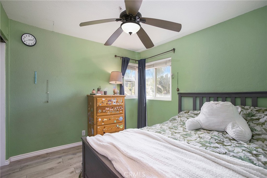 2865 Riachuelo San Clemente, CA 92673 - Photo 21 of 35 a bedroom with a bed and a dresser