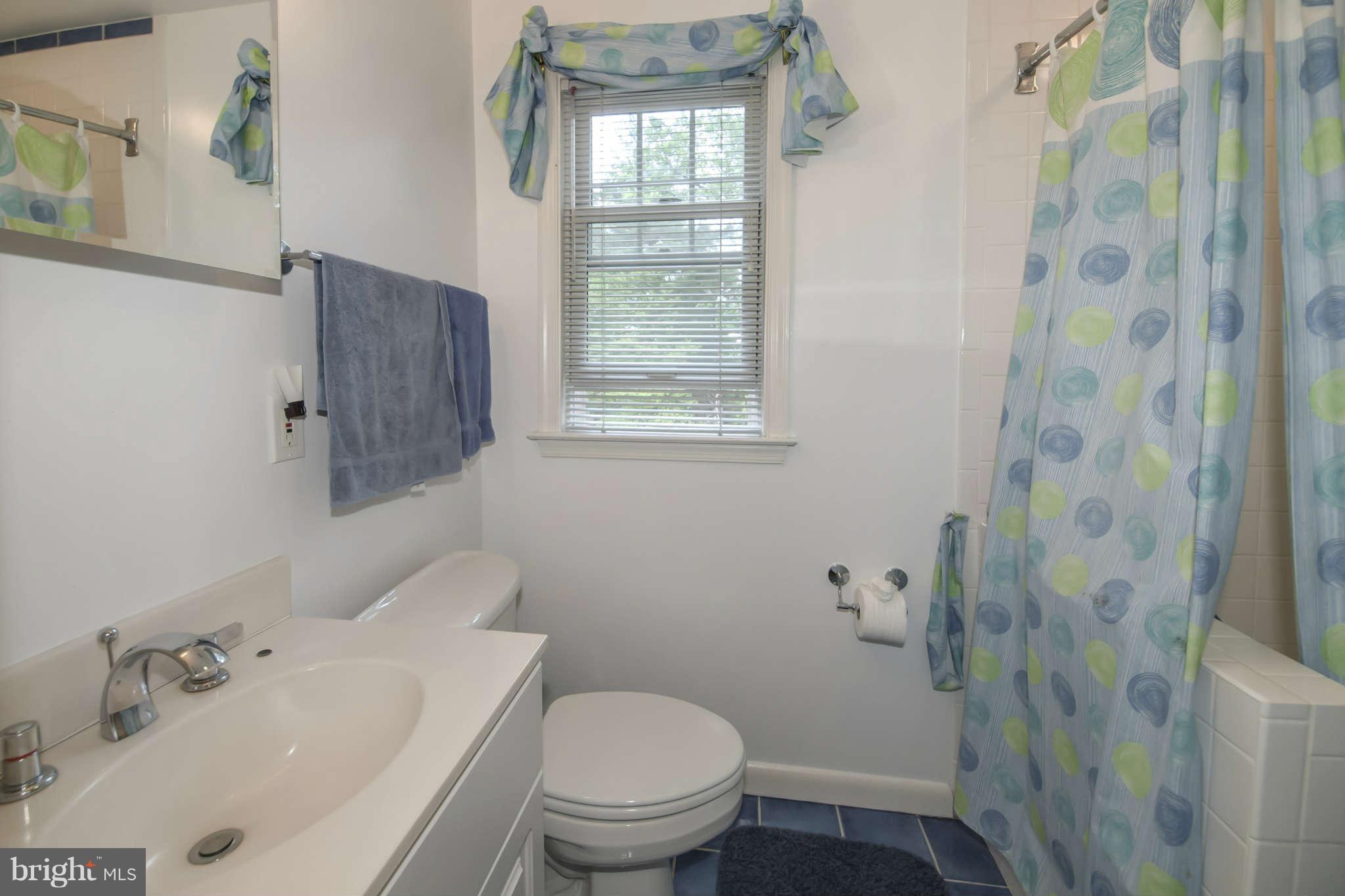 4505 Saul Road Kensington, MD 20895 - Photo 21 of 30 Bath