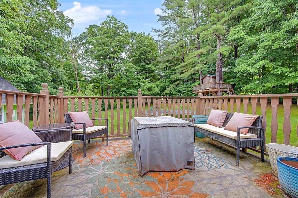 119 Dennison Cross Road Southbridge, MA 01550 - Photo 20 of 25