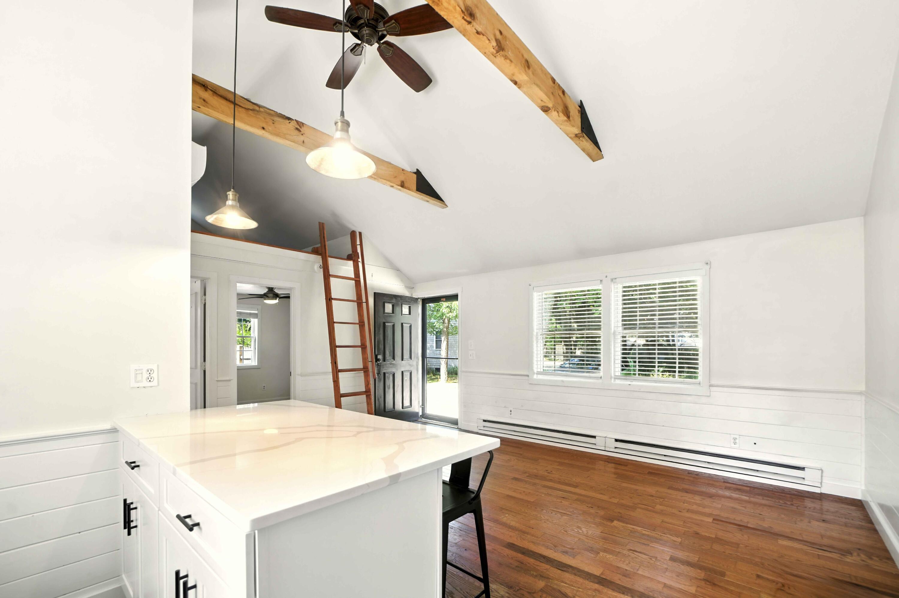 584 Massasoit Road Eastham, MA 02642 - Photo 8 of 32 IMG_3820