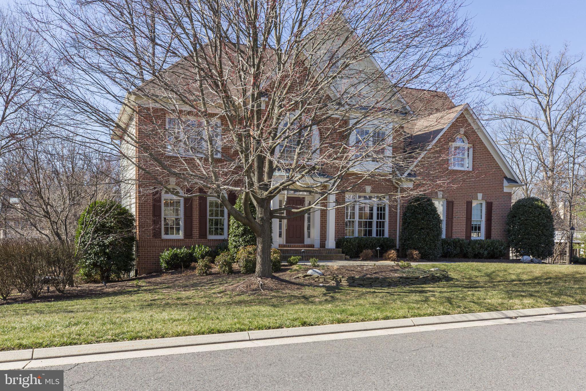 Great Curb Appeal on Landscaped Lot
