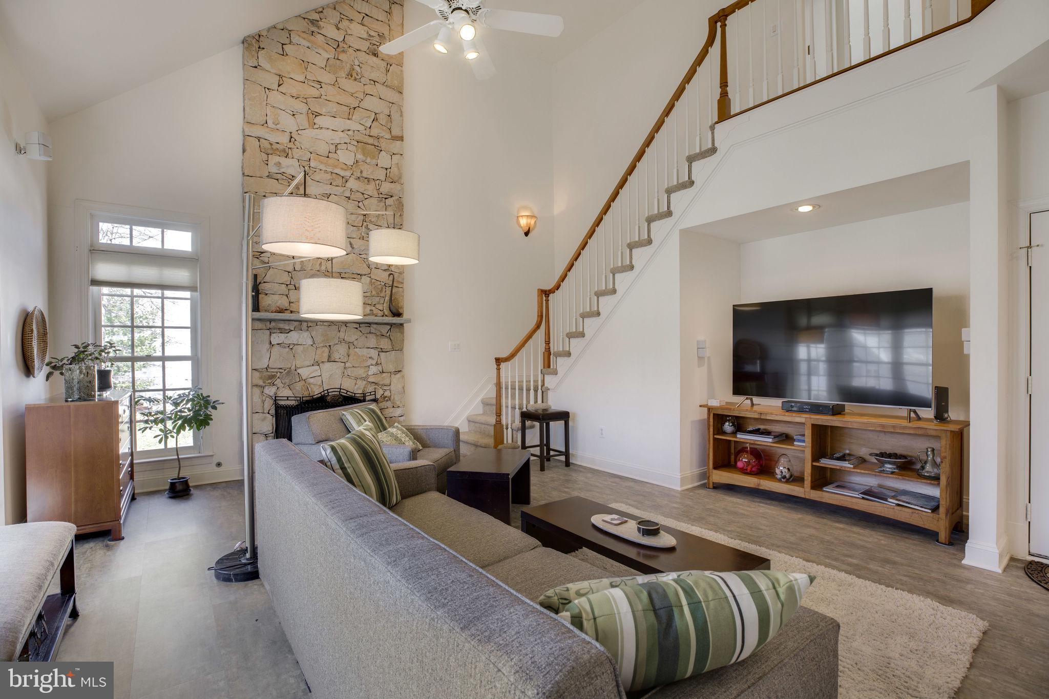 12110 North Walnut Branch Road Reston, VA 20194 - Photo 17 of 58 View of Private, Rear Staircase to UL