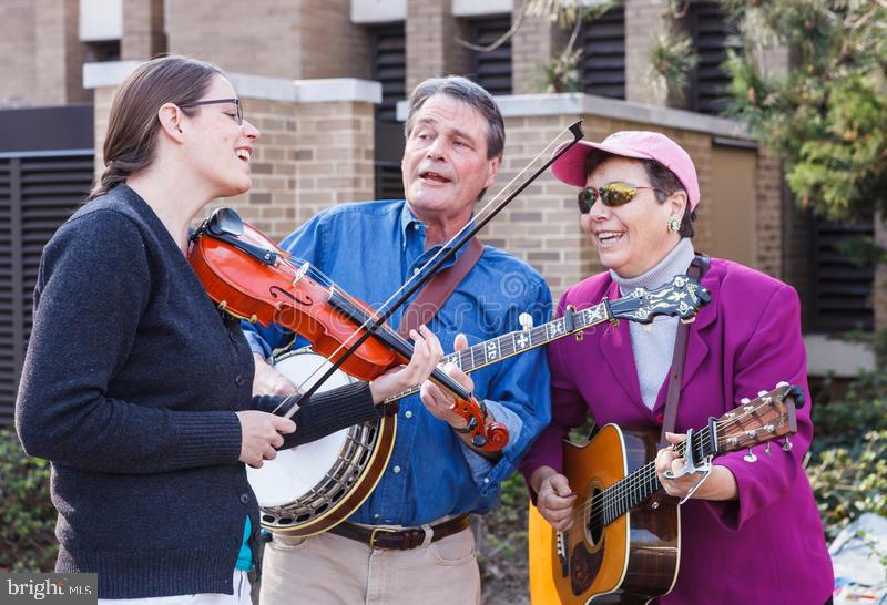 12110 North Walnut Branch Road Reston, VA 20194 - Photo 48 of 58 People are Singing About The RESTON LIFESTYLE!!!