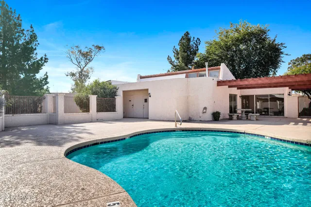 $425,000 | 1832 South River Drive, Tempe, AZ 85281