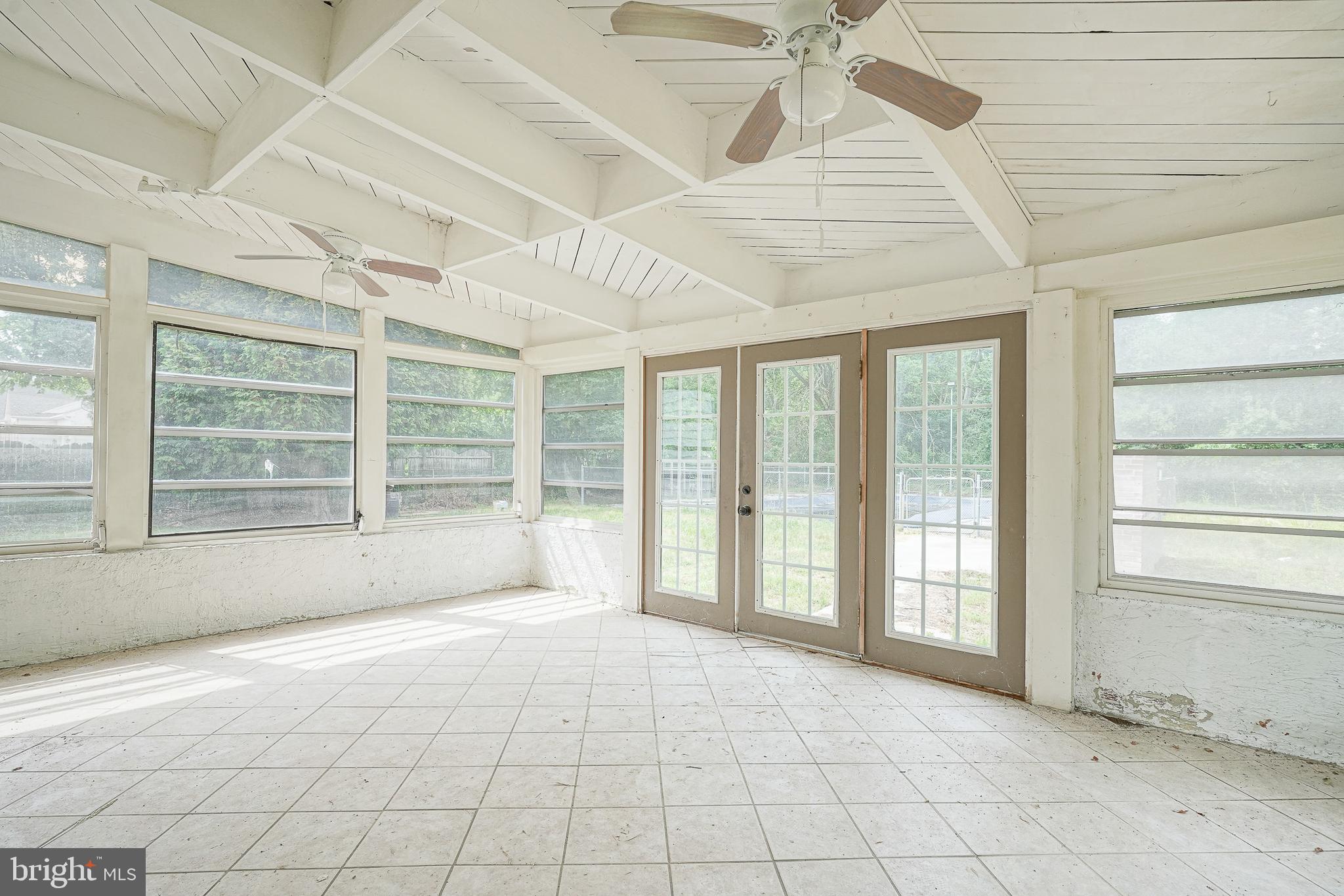 562 Hurffville - Cross Keys Road Sewell, NJ 08080 - Photo 16 of 35