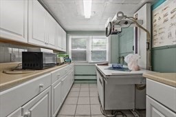 577 Grove Worcester Ma Worcester, MA 01605 - Photo 28 of 34