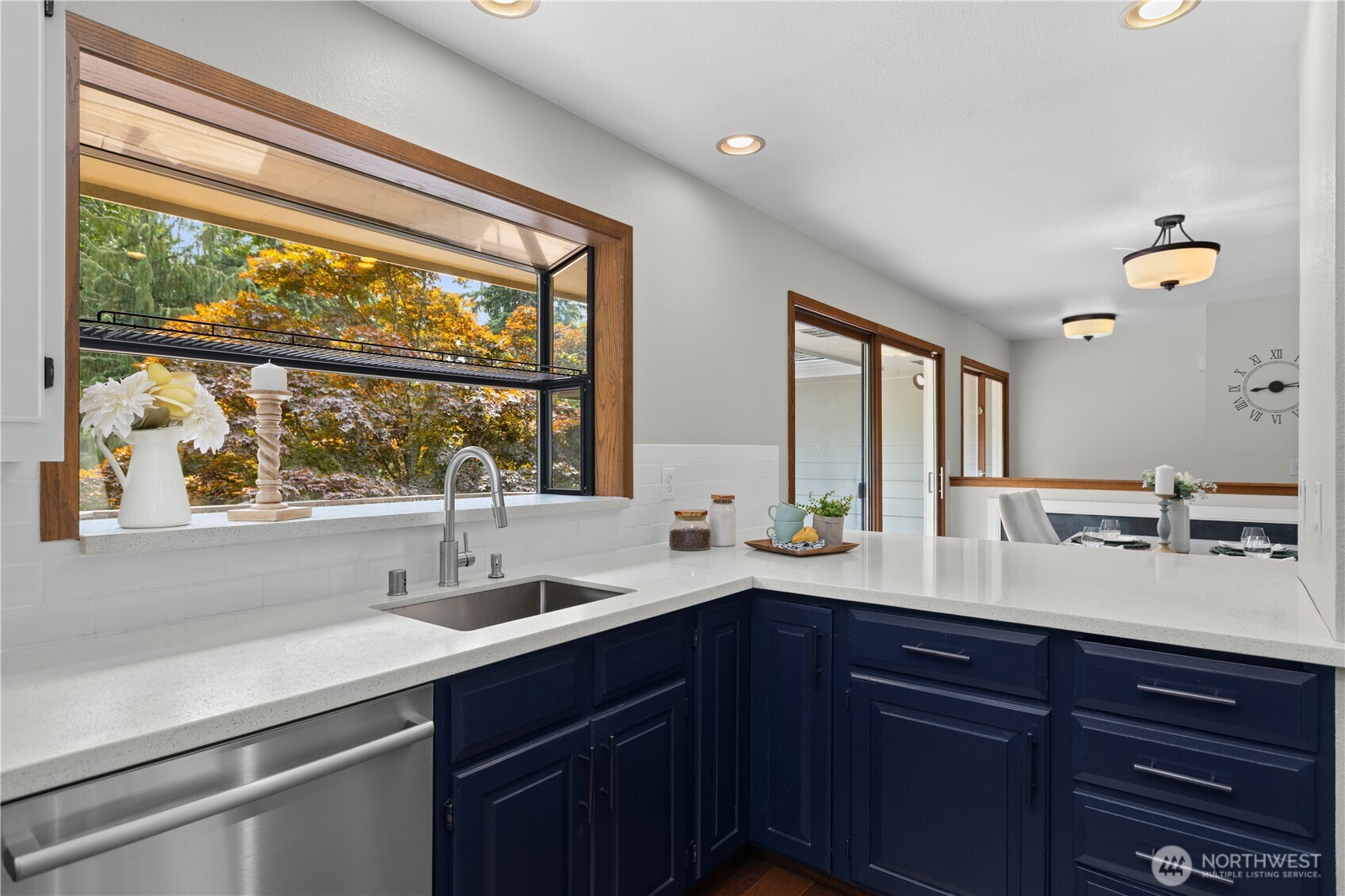 25803 Southeast 157th Street Issaquah, WA 98027 - Photo 11 of 40