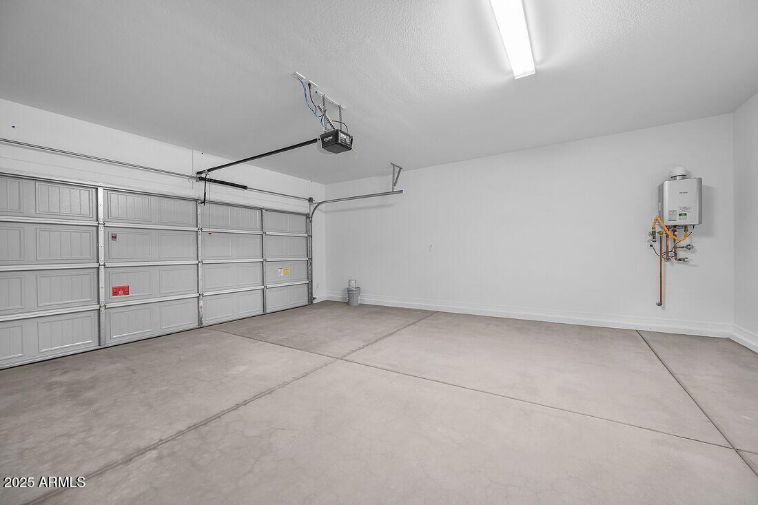 10014 West Piccadilly Road Avondale, AZ 85392 - Photo 29 of 41 10014 W PICCADILLY Road - Ready Now!