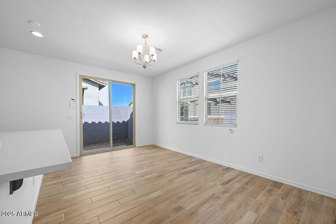 10014 West Piccadilly Road Avondale, AZ 85392 - Photo 5 of 41 10014 W PICCADILLY Road - Ready Now!