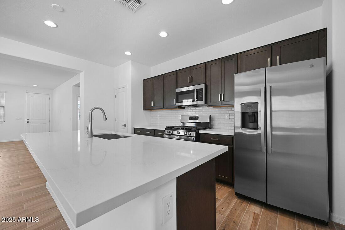 10014 West Piccadilly Road Avondale, AZ 85392 - Photo 9 of 41 10014 W PICCADILLY Road - Ready Now!