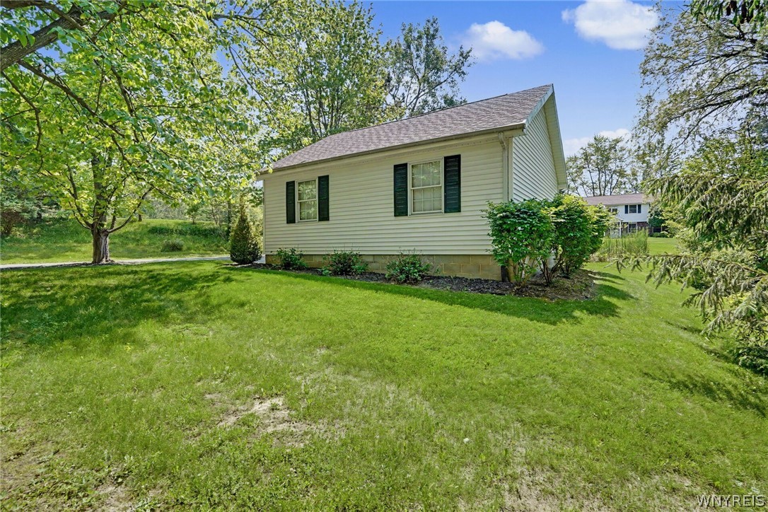 2137 Grover Road West Falls, NY 14170 - Photo 49 of 50