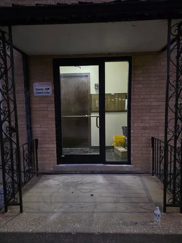 $1,695 | 7745 Adams Street, Unit 1S, Forest Park, IL 60130