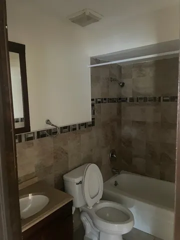 $1,695 | 7745 Adams Street, Unit 1S, Forest Park, IL 60130