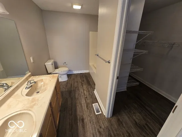 $199,900 | 1705 Fairview Street, Anderson, IN 46016