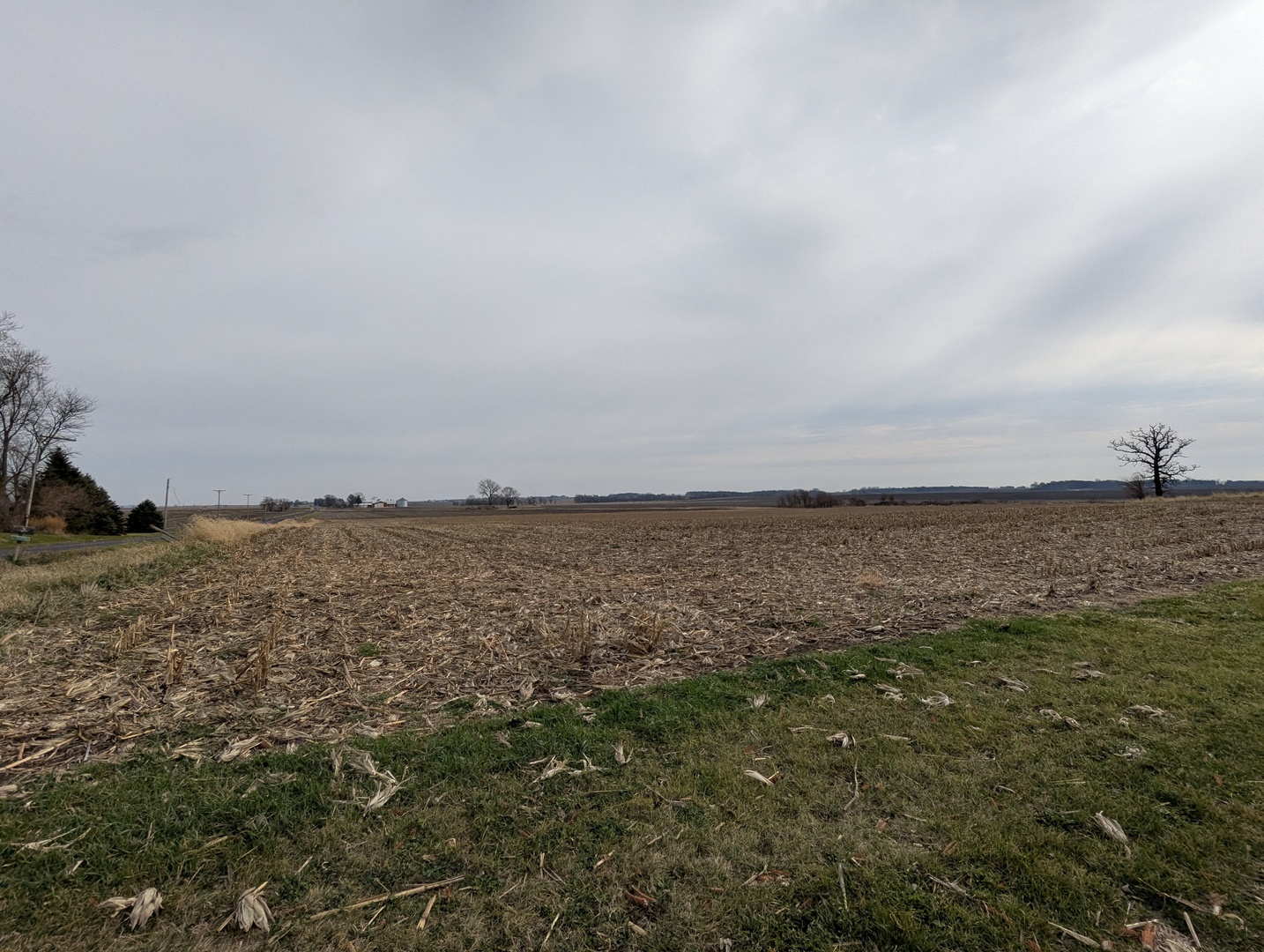 23466 Fairhaven Road Chadwick, IL 61014 - Photo 3 of 5 a view of an ocean