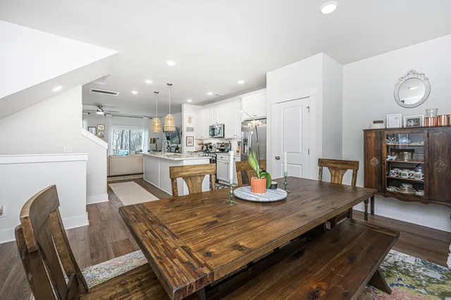 $475,000 | 1015 Pettiford Place, Hanahan, SC 29410