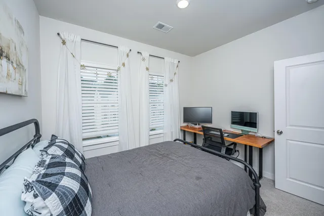 $475,000 | 1015 Pettiford Place, Hanahan, SC 29410