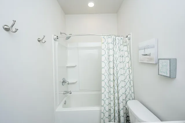 $475,000 | 1015 Pettiford Place, Hanahan, SC 29410