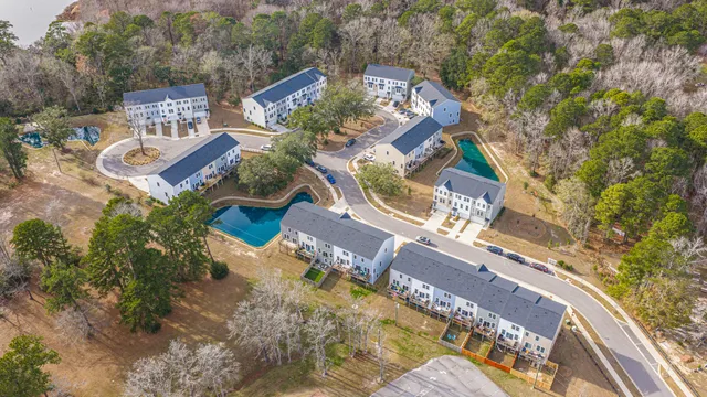 $475,000 | 1015 Pettiford Place, Hanahan, SC 29410