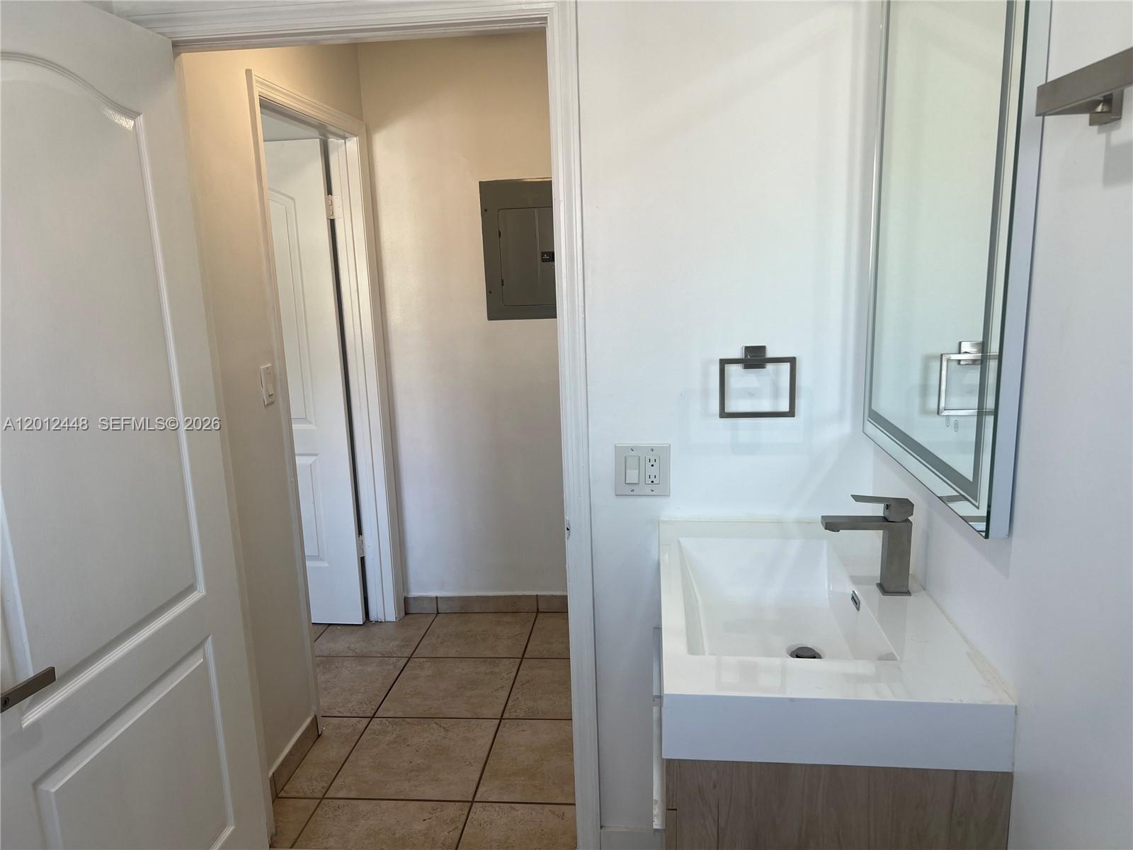 2425 West 76th Street, Unit 207 Hialeah, FL 33016 - Photo 18 of 35