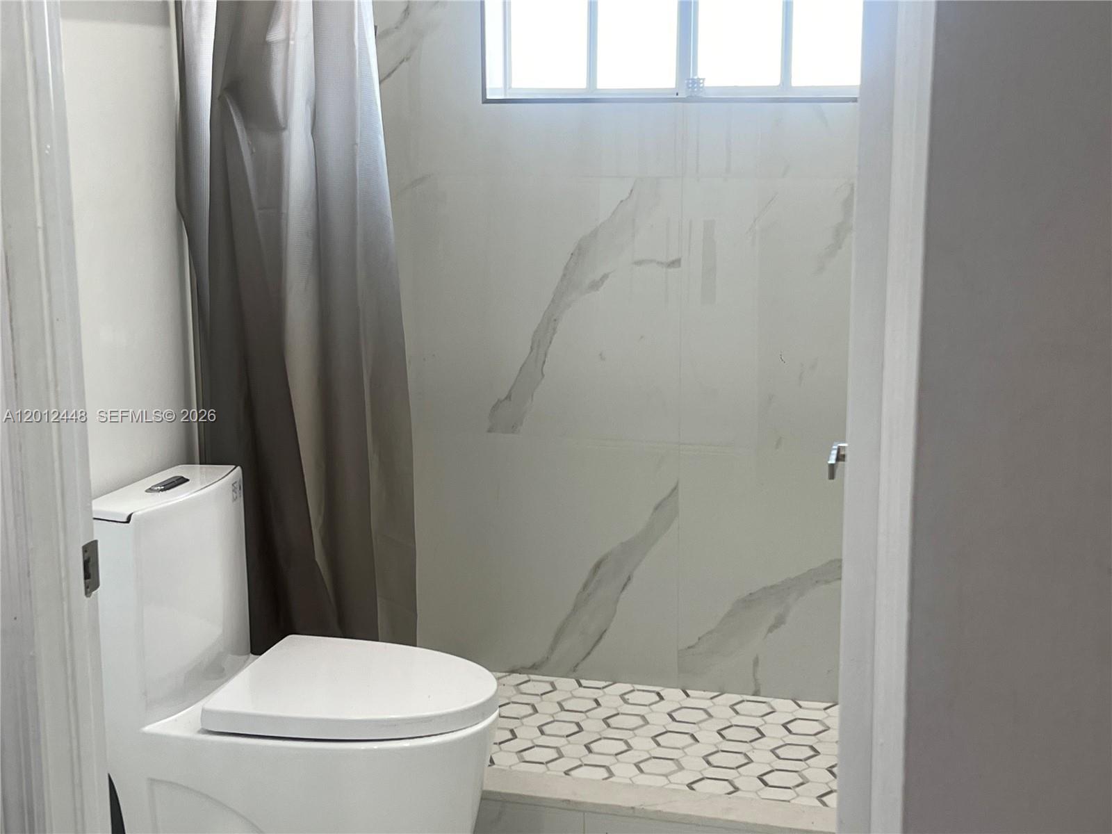 2425 West 76th Street, Unit 207 Hialeah, FL 33016 - Photo 29 of 35