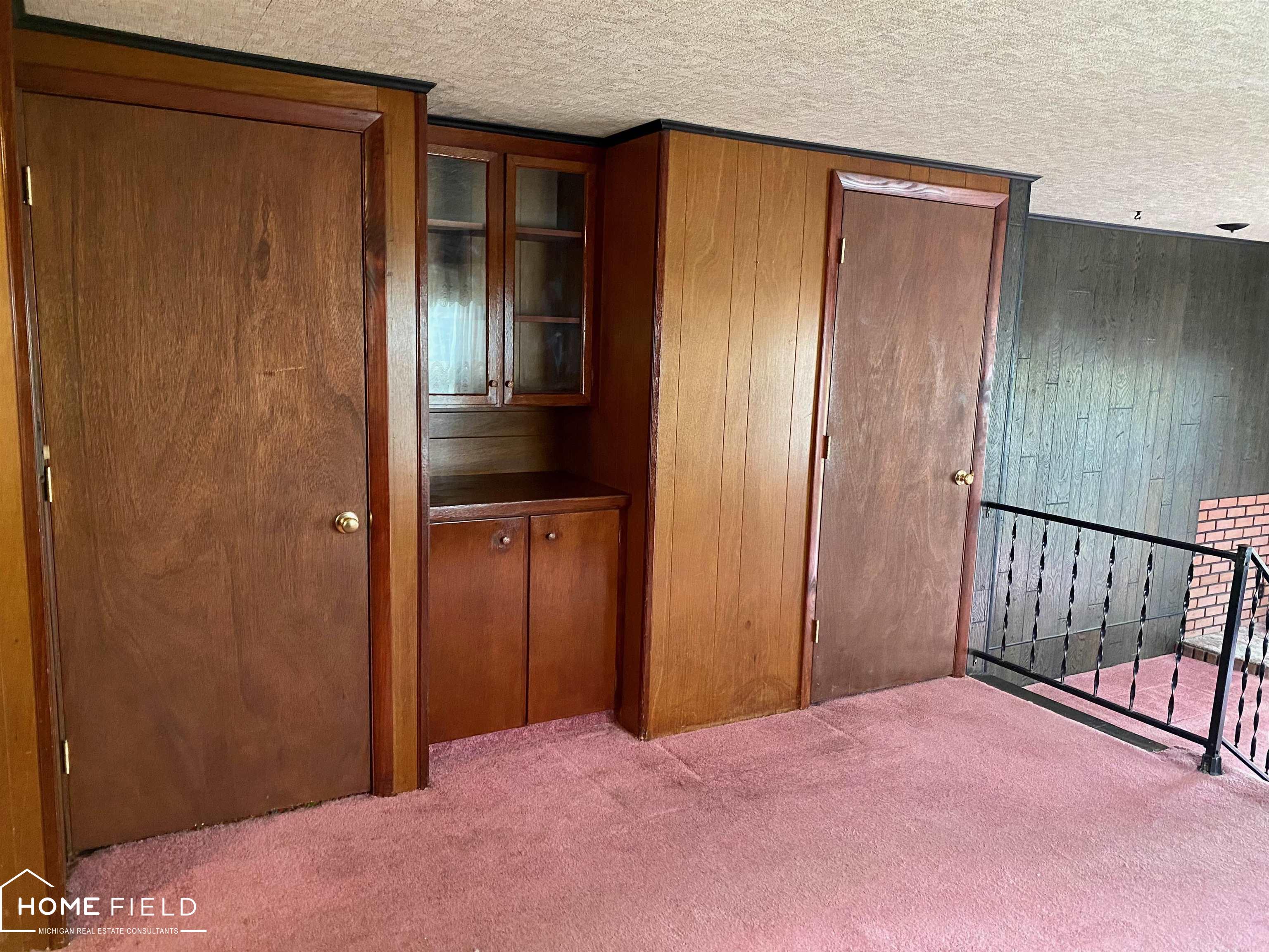 306 Genesee Street Owosso, MI 48867 - Photo 6 of 12