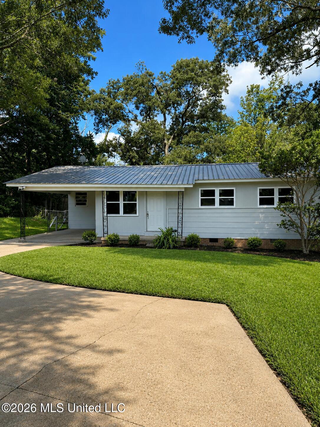 337 South Fox Hall Road Pearl, MS 39208 - Photo 1 of 10 AI Generated Exterior Inspiration
