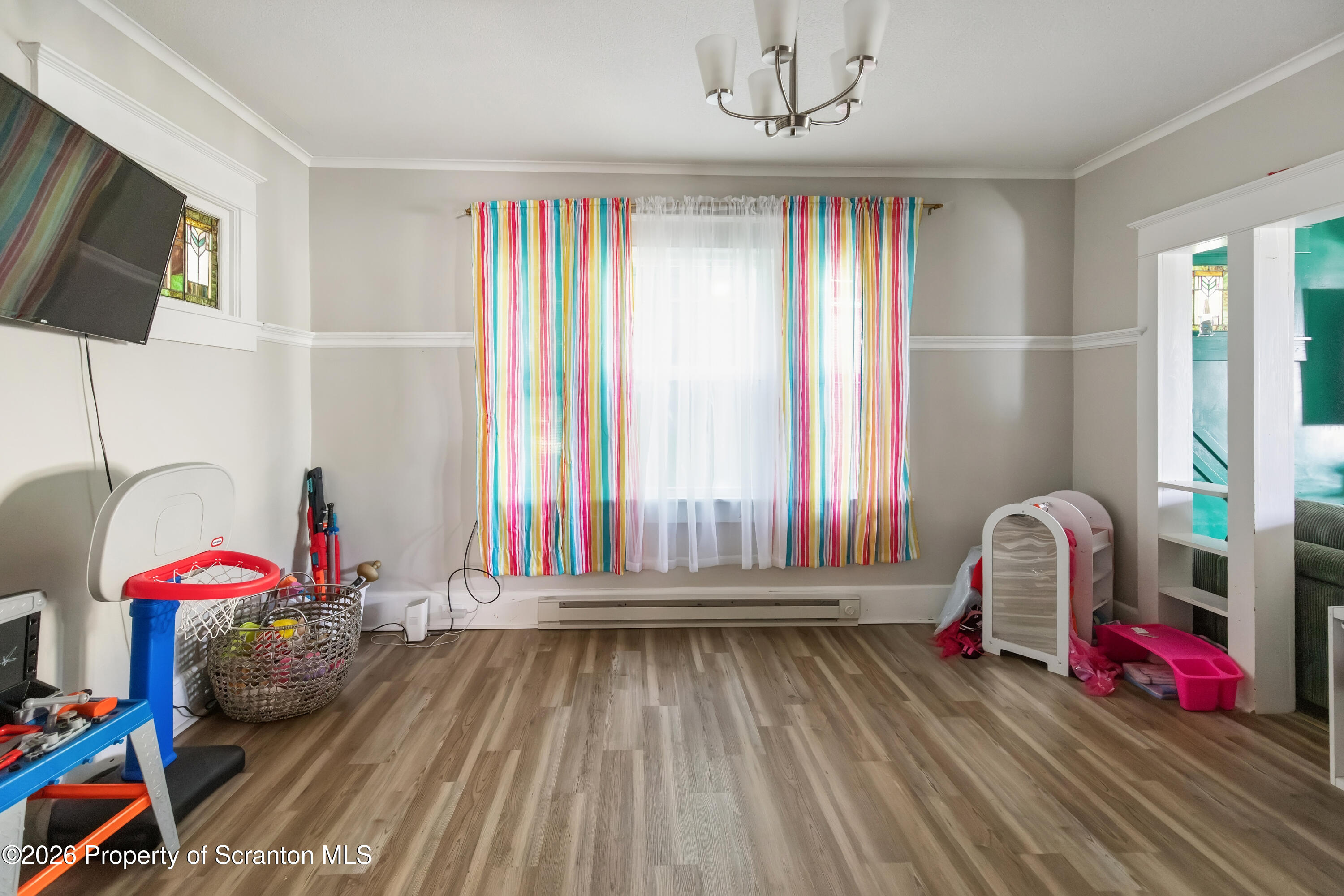 1175 West Elm Street Scranton, PA 18504 - Photo 6 of 28 Dining Room