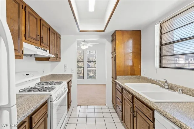 $1,250 | 3925 Cambridge Street, Unit 3, Las Vegas, NV 89119