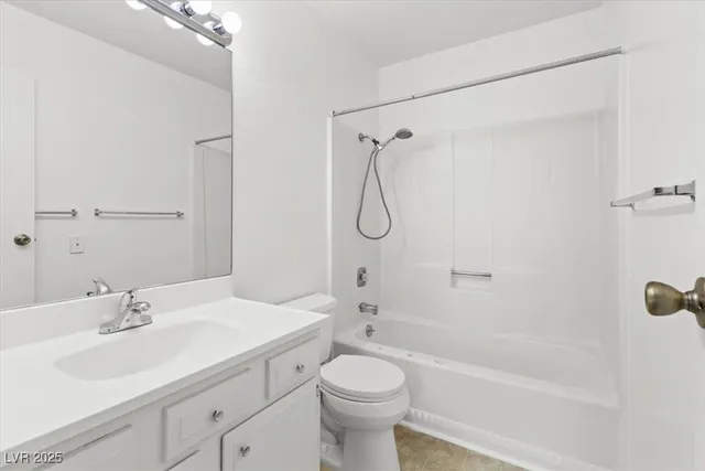 $1,250 | 3925 Cambridge Street, Unit 3, Las Vegas, NV 89119