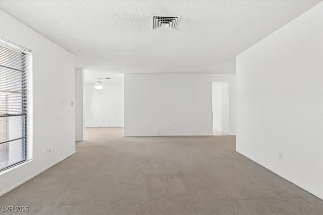 $1,250 | 3925 Cambridge Street, Unit 3, Las Vegas, NV 89119