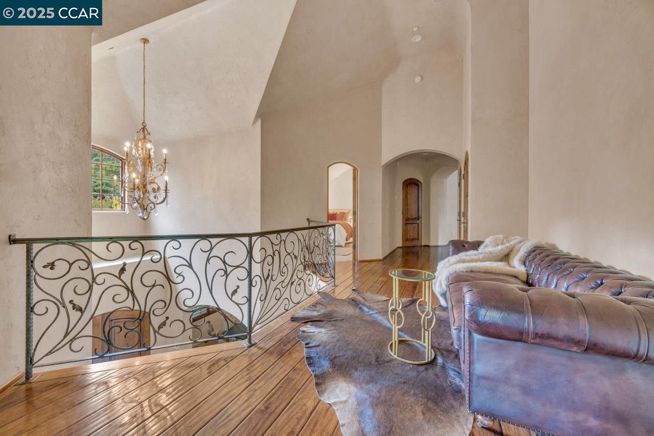 104 Muir Lane Alamo, CA 94507 - Photo 24 of 54