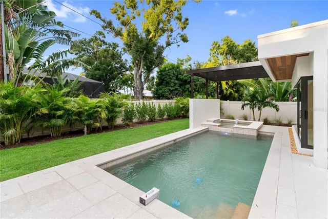 $4,599,999 | 1759 Waldemere Street, Sarasota, FL 34239