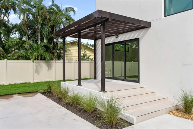 $4,599,999 | 1759 Waldemere Street, Sarasota, FL 34239
