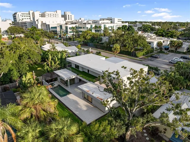 $4,599,999 | 1759 Waldemere Street, Sarasota, FL 34239