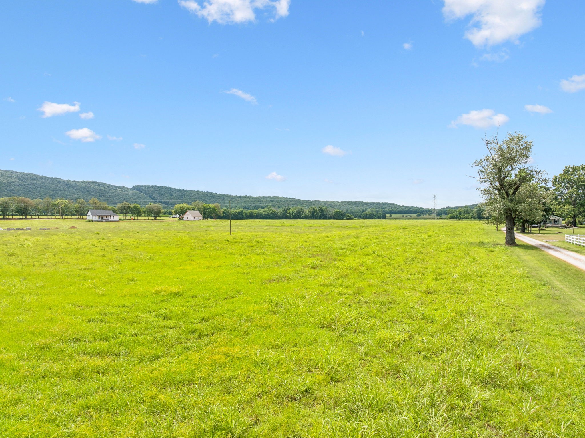 0 Blue Springs Road Decherd, TN 37324 - Photo 20 of 21 a view of an ocean and a mountain