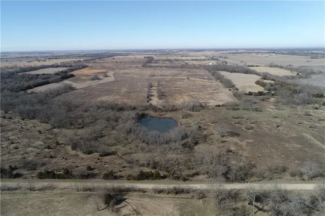 $1,027,700 | 0 South 90th Street, Girard, KS 66743